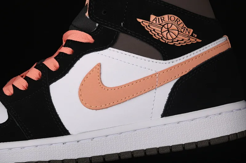 All categories Air Jordan Jordan series basketball shoes Air Jordan 1 Mid Air Jordan 1 Mid AJ1 Joe 1 black pink peach Goddess Day mid-top basketball shoes DH0210-100